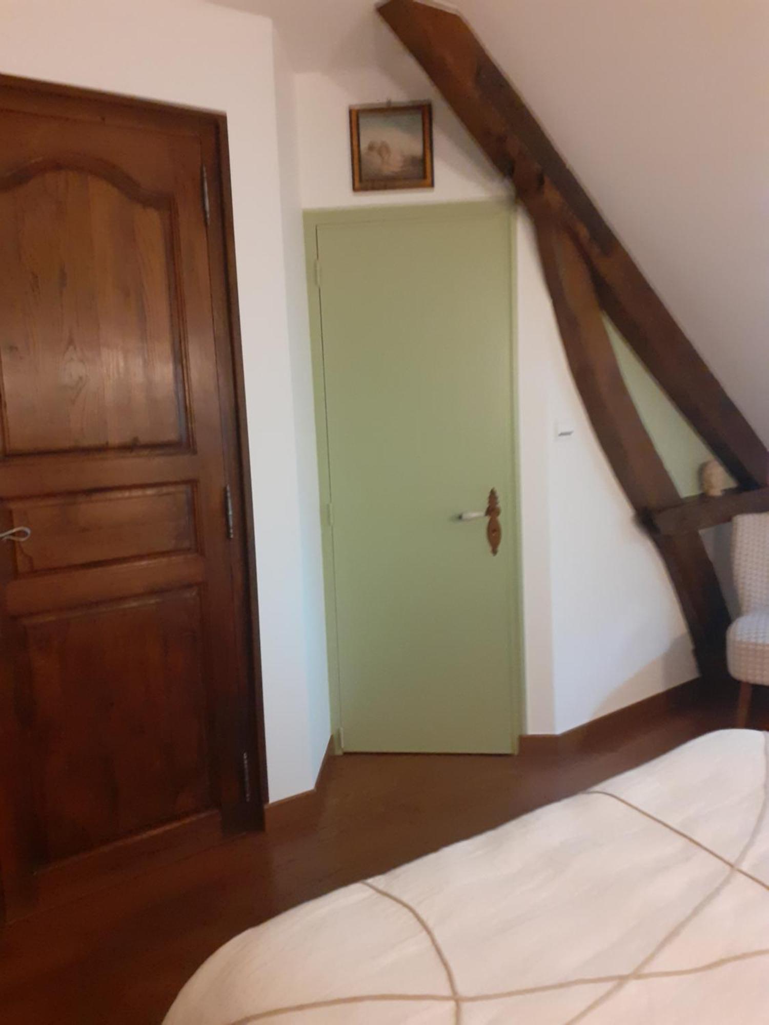 7 , Le Haut Montraye Pace  Exterior photo
